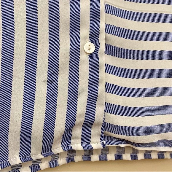 EVERLY Boxy Blue White Striped Shorts Sleeve Button Up Blouse Women’s Small - Picture 6 of 8